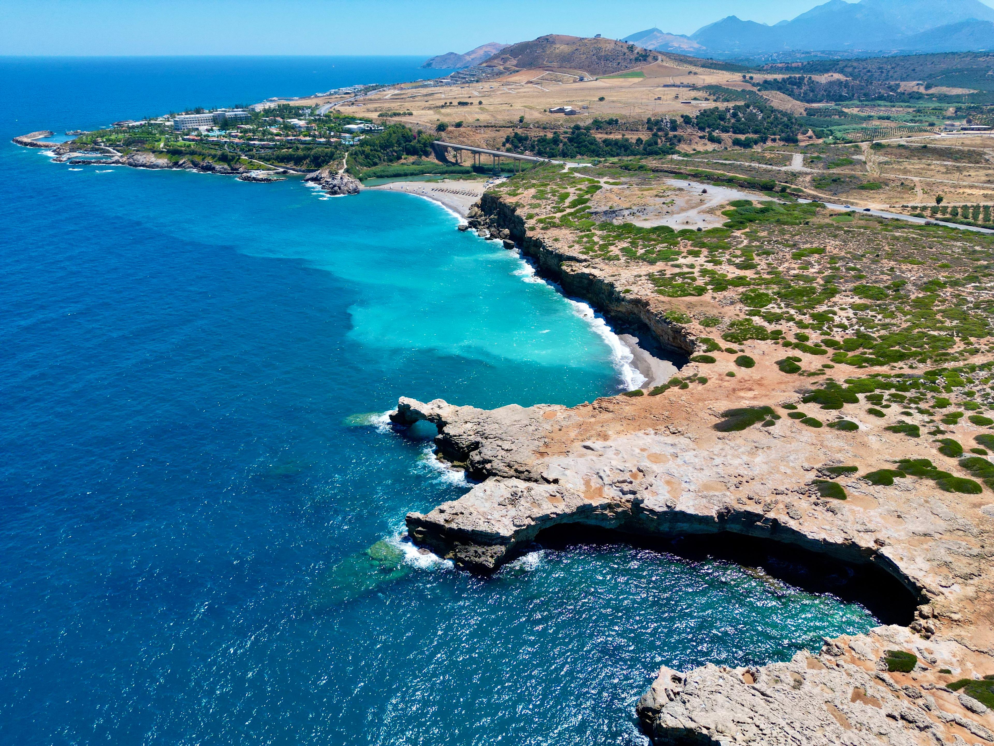 Kreta: Drohnenflug auf dem Meer